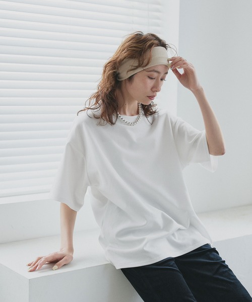ad thie(アドティエ)の「ベーシック オーバーサイズ Tシャツ(Tシャツ/カットソー・レディース・チャコール/オートミール/オフホワイト/ブラック・FREE)」の1枚目の写真