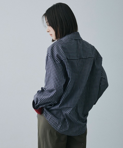 Clum(クルム)の「check loose shirt / チェックルーズシャツ(シャツ/ブラウス・レディース・ブラック×ホワイト・MEDIUM/SMALL)」の16枚目の写真