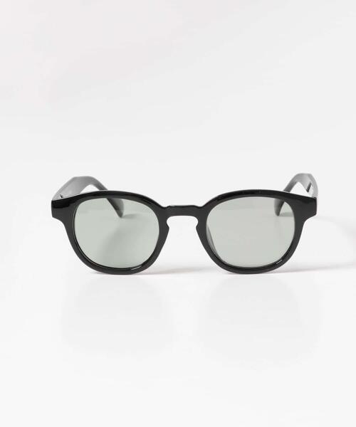 URBAN RESEARCH DOORS（アーバンリサーチドアーズ）の「ウェリントン(調光&偏光レンズ)（メガネ・メンズ・ブルー/グリーン/ブラック・-）」の6枚目の写真