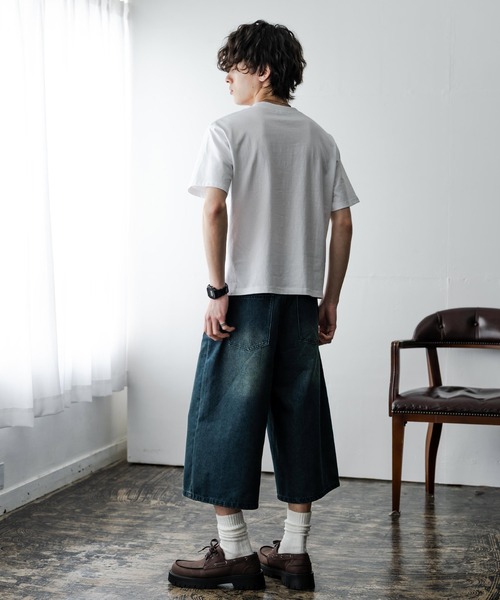 Rocky Monroe(ロッキーモンロー)の「ケミカル加工 ショート丈 短丈 クロップド 半袖コットンクルーネックTシャツ(Tシャツ/カットソー・メンズ・ホワイト/ブラック系/ブラック・M/L/XL)」の6枚目の写真