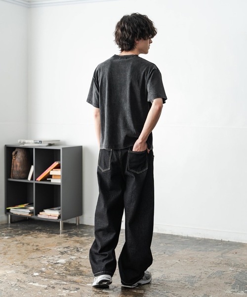 Rocky Monroe(ロッキーモンロー)の「ケミカル加工 ショート丈 短丈 クロップド 半袖コットンクルーネックTシャツ(Tシャツ/カットソー・メンズ・ホワイト/ブラック系/ブラック・M/L/XL)」の22枚目の写真