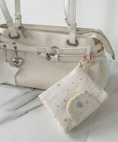 pyornim(ピョルニム)の「【カラビナ付き】星柄ラメ マルチ お財布ポーチ コインケース アクセサリー収納 コスメポーチ ミニ財布 カードケース(財布・レディース・ブルー/ホワイト/ピンク・F)」の2枚目の写真