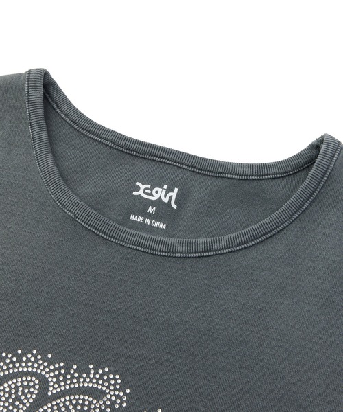 X-girl(エックスガール)の「FADED DROP RHINESTONE LOGO S/S BABY TEE(Tシャツ/カットソー・レディース・ブラック/ブラウン/ピンク・S/M)」の9枚目の写真