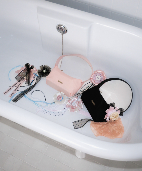 ROSEFRANTZ（ロゼフランツ）の「Classic Nylon Hobo Bag [Pink]（トートバッグ・レディース・PINK・OS）」の2枚目の写真
