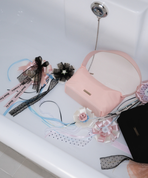ROSEFRANTZ（ロゼフランツ）の「Classic Nylon Hobo Bag [Pink]（トートバッグ・レディース・PINK・OS）」の3枚目の写真