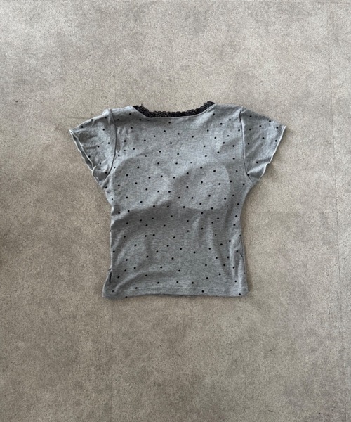 SHEPP(シープ)の「【カップ付き】ドット柄レーストリムリボン半袖Tシャツ(Tシャツ/カットソー・レディース・グレー/ブラック・F)」の8枚目の写真