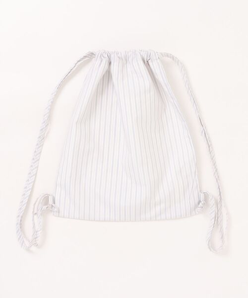 Chiina(チーナ)の「Chiina / リボン付きストライプ柄ナップサック(バックパック/リュック・レディース・ブルー/ホワイト・FREE)」の8枚目の写真