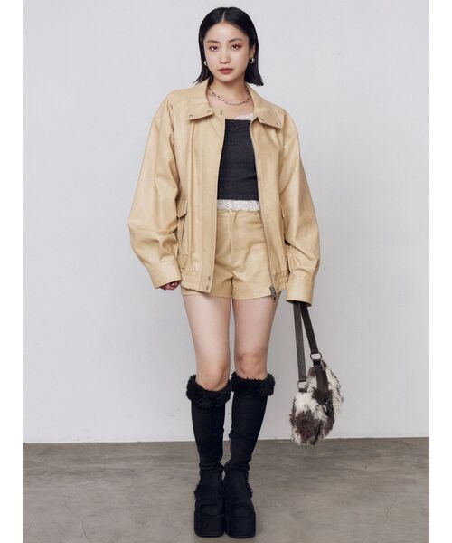 EMODA(エモダ)の「ムートンプランプフィットブーツ(ブーツ・レディース・アイボリー/ブラック/ブラウン・X-LARGE/LARGE/MEDIUM/SMALL)」の19枚目の写真