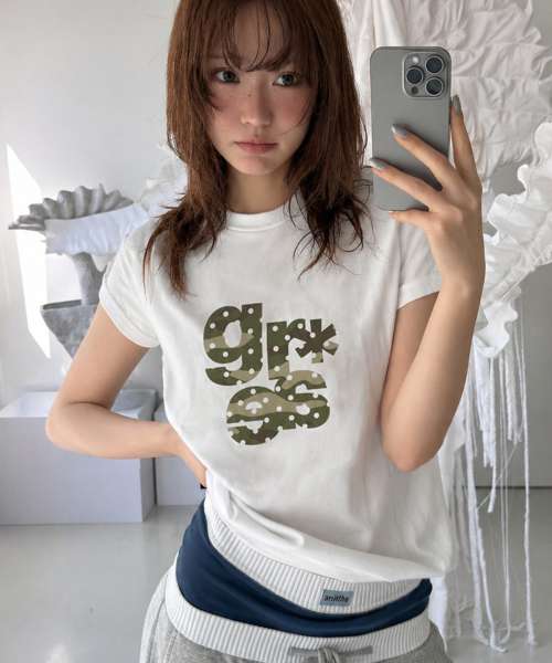 GRAVER（グレーバー）の「[ユニセックス]GRAE-Sカモ半袖Tシャツ_3色（Tシャツ/カットソー・レディース・スカイブルー/ブラック/ホワイト/イエロー/ネイビー・X-SMALL/SMALL/MEDIUM/LARGE）」の9枚目の写真