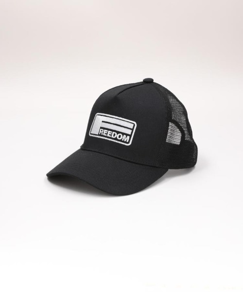BACK NUMBER(バックナンバー)の「【BACK NUMBER】メッシュトラッカーキャップ (帽子 / ロゴワッペン / アメカジ / 夏用 / 通気性 / 涼感 / スナップバック / 軽量 / アウトドア / メンズ)(キャップ・メンズ・ホワイト/ブラック・フリー)」の2枚目の写真