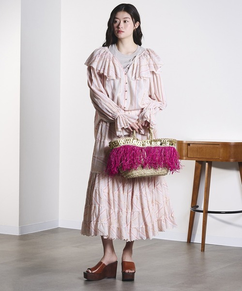 ROSE BUD（ローズバッド）の「(mag.by c)STRIPE FRILL COLLAR BLOUSE（シャツ/ブラウス・レディース・ブラック/ライトピンク・ONE SIZE）」の7枚目の写真