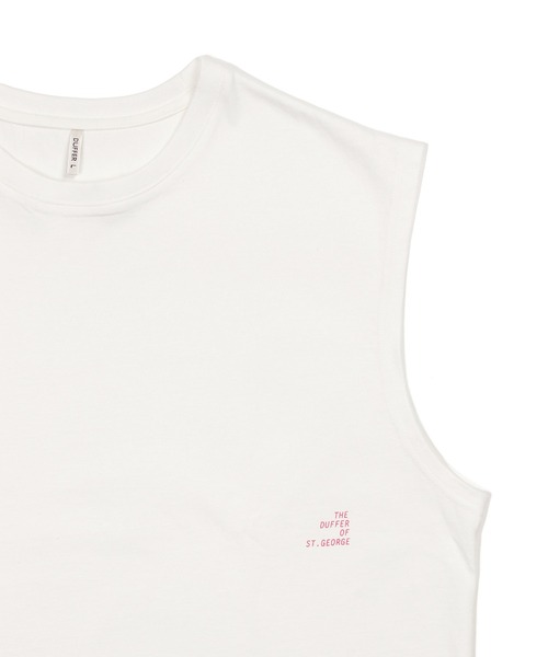 The DUFFER of ST.GEORGE（ザダファーオブセントジョージ）の「8oz HEAVY WEIGHT COTTON NO-SLEEVE TEE：セットアップ対応 ヘビーウェイト ノースリーブTシャツ/ 厚手Tシャツ / 透けない / 肉厚/ レイヤード（タンクトップ・メンズ・オフホワイト/スミクロ/ベージュ/ネイビー・MEDIUM/X-LARGE/LARGE）」の14枚目の写真