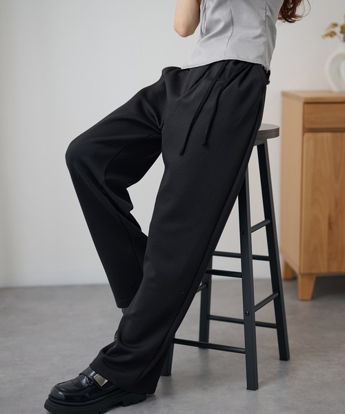 DAYRA（デイラ）の「ラップ リボン ストレッチ テーパード パンツ（その他パンツ・レディース・ブラック/ネイビー・155/160/165）」の15枚目の写真