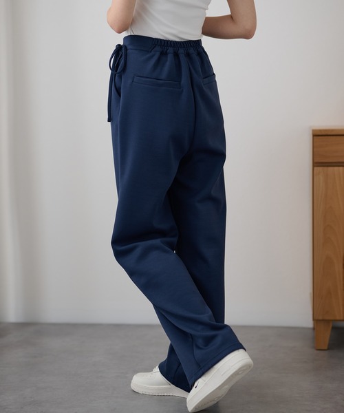 DAYRA（デイラ）の「ラップ リボン ストレッチ テーパード パンツ（その他パンツ・レディース・ブラック/ネイビー・155/160/165）」の18枚目の写真