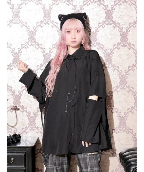 NOEMIE(ノエミー)の「チェーンネクタイ付き2WAYユニセックスシャツ(シャツ/ブラウス・レディース・ブラック/オフホワイト・M)」の2枚目の写真