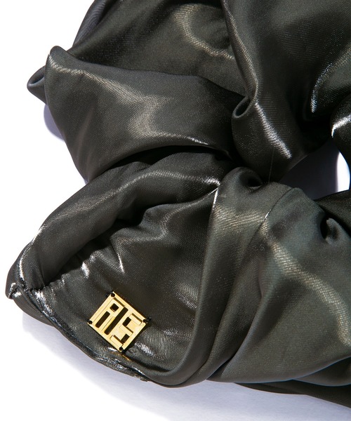 IRIS47(イリスフォーセブン)の「【IRIS 47】sculptural expansive shushu/スカルプチャラル イクスパンシヴ シュシュ HB178(シュシュ・レディース・シルバー/ゴールド/ブラック・FREE)」の6枚目の写真