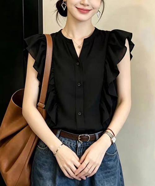 FAVORITO（ファヴォリート）の「ノースリーブシャツ（シャツ/ブラウス・レディース・ブラック・S/XL/L/M）」の2枚目の写真
