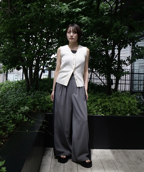 UNITED TOKYO(ユナイテッドトウキョウ)の「【新作】レイヤーベルトラインパンツ|夏服/細見え/ウォッシャブル/オフィスカジュアル/ワイドパンツ/イージーパンツ(その他パンツ・レディース・グレー/ベージュ/ブラック・1/2)」の21枚目の写真