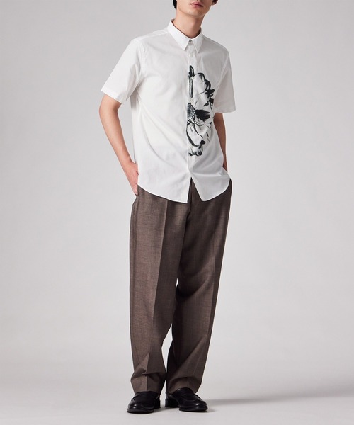 Paul Smith(ポールスミス)の「"Monochrome Daisy" 半袖シャツ / 263301 127Y(シャツ/ブラウス・メンズ・ホワイト・X-LARGE/LARGE/MEDIUM/SMALL)」の6枚目の写真