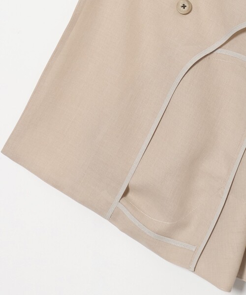 UNITED ARROWS(ユナイテッドアローズ)の「シアー バックフレア ベスト ‐ウォッシャブル‐(ベスト・レディース・ネイビー/ベージュ/その他1・36/38)」の16枚目の写真