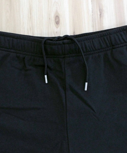 THE NORTH FACE(ザノースフェイス)の「TNF スモール ロゴ FT ショーツ M SMALL LOGO FT SHORTS-AP(その他パンツ・メンズ・ブラック・S/M/L/XL)」の5枚目の写真