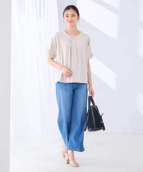 a.v.v（アーヴェヴェ）の「【接触冷感/UVカット】ボウタイライクトップス（Tシャツ/カットソー・レディース・グリーン/ブラック/グレー系その他・40/36/38）」の19枚目の写真