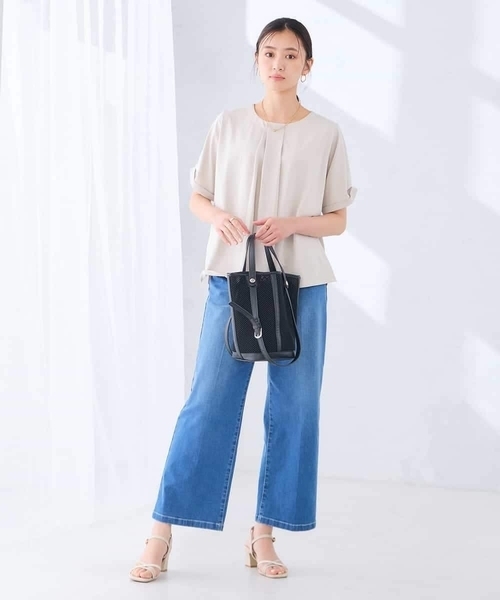 a.v.v（アーヴェヴェ）の「【接触冷感/UVカット】ボウタイライクトップス（Tシャツ/カットソー・レディース・グリーン/ブラック/グレー系その他・40/36/38）」の21枚目の写真