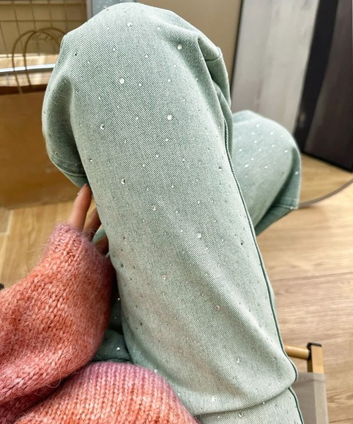 core core(コアコア)の「キラキララインストーンストレートデニムパンツ(デニムパンツ・レディース・ライトブルー・M/S/L)」の8枚目の写真