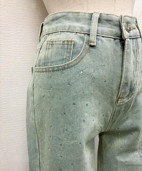 core core(コアコア)の「キラキララインストーンストレートデニムパンツ(デニムパンツ・レディース・ライトブルー・M/S/L)」の3枚目の写真