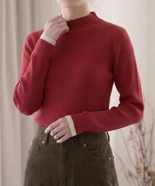 ANPAS(アンパス)の「Women’s Rib-Knit High Neck Sweater with Contrast Cuffs / レディース リブ編み 袖ライン配色 ハイネックセーター ニット 秋冬 フェミニン(ニット/セーター・レディース・レッド/グレー/アイボリー/ブラック・M/L)」の4枚目の写真