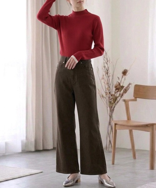 ANPAS(アンパス)の「Women’s Rib-Knit High Neck Sweater with Contrast Cuffs / レディース リブ編み 袖ライン配色 ハイネックセーター ニット 秋冬 フェミニン(ニット/セーター・レディース・レッド/グレー/アイボリー/ブラック・M/L)」の11枚目の写真