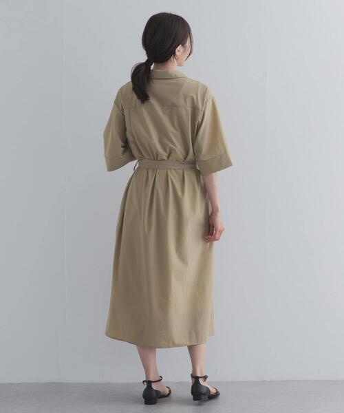 URBAN RESEARCH DOORS(アーバンリサーチドアーズ)の「『接触冷感/UVカット/マシンウォッシャブル』ワークシャツワンピース(ワンピース・レディース・ベージュ/ネイビー・FREE)」の17枚目の写真