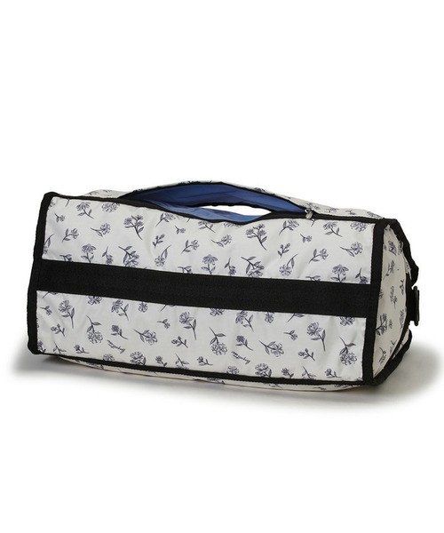 LeSportsac(レスポートサック)の「DELUXE MED WEEKENDER インクスケッチドフローラルアイボリー(ボストンバッグ・レディース・ホワイト・FREE)」の9枚目の写真