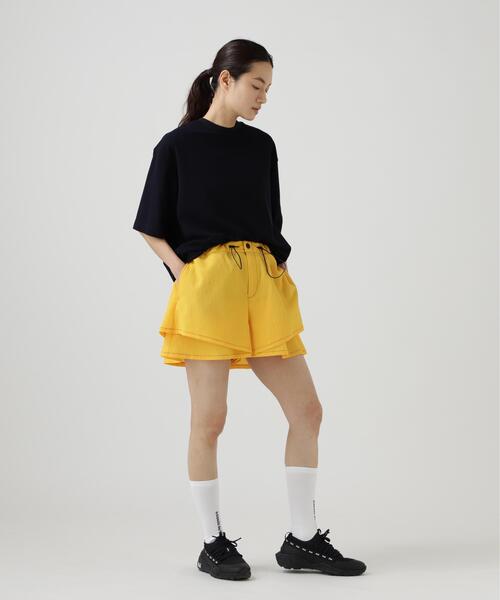 PEARLY GATES(パーリーゲイツ)の「【PGG】【直営店舗&公式オンライン限定】シエスタタフタショートパンツ (LADIES)(その他パンツ・レディース・ネイビー/イエロー系その他7・SMALL)」の4枚目の写真