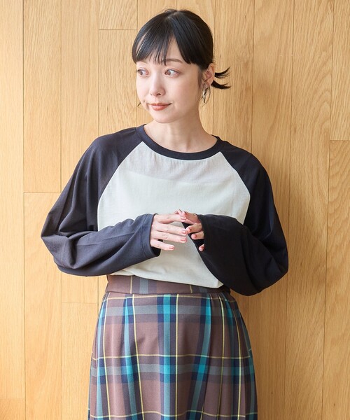 coen(コーエン)の「コットンナイロンシアークルー ラグランロンT(Tシャツ/カットソー・レディース・ロイヤルブルー/ブラック/ワインレッド・L/M)」の7枚目の写真