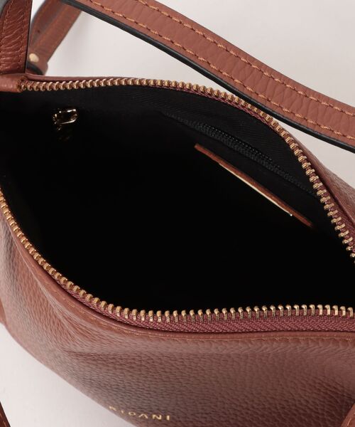 RIPANI(リパーニ)の「【RIPANI】2WAY ミニマルショルダーバッグ(Q66507)(ショルダーバッグ・レディース・ブラック/ブラウン・ALL)」の5枚目の写真