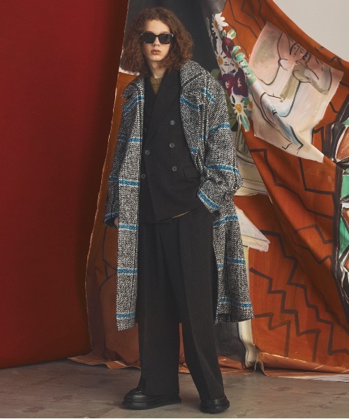 MAISON SPECIAL(メゾンスペシャル)の「《UNISEX》グランジネッププライムオーバーダブルブレストジャケット/Grunge Nep Prime-Over Double-breasted Jacket【MAISON SPECIAL/メゾンスペシャル】■セットアップ対応■(テーラードジャケット・メンズ・ブラック/ダークネイビー・1/0/2)」の4枚目の写真