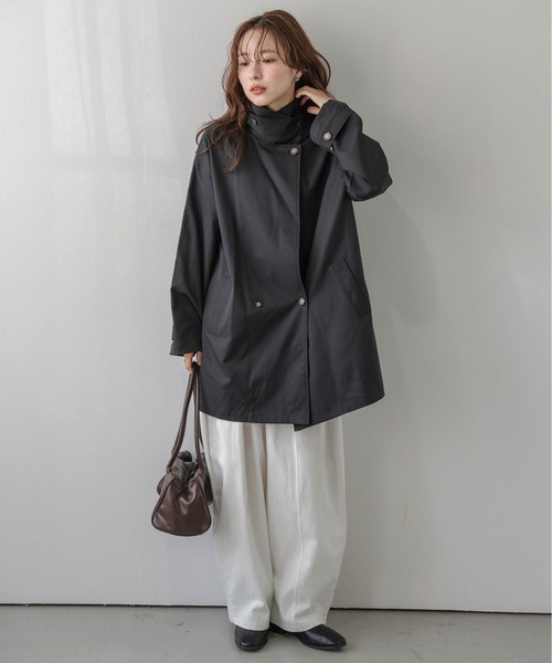 AMELY(エミリー)の「2wayミドル丈トレンチコート/スタンドカラー/モード(トレンチコート・レディース・ベージュ/ブラック・フリー)」の10枚目の写真