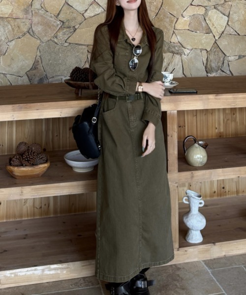 FAVORITO(ファヴォリート)の「デニム襟付きワンピース(ワンピース・レディース・カーキ・S/M/L/XL)」の1枚目の写真