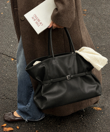 TUO（トゥオ）の「EMBER BLACK（ショルダーバッグ）」