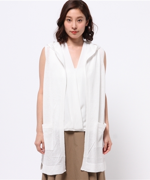 LBC（エルビーシー）の「12Gリネンコットンフードロングジレ（ベスト・レディース・ネイビー/オフホワイト・LARGE/MEDIUM）」の3枚目の写真