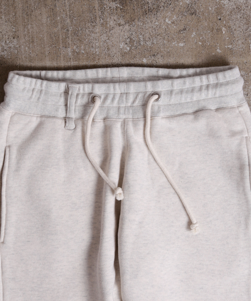 Denime（ドゥニーム）の「HEAVY SWEAT PANTS/ヘビースウェットパンツ（その他パンツ・メンズ・オフホワイト/グレー/ネイビー・MEDIUM/SMALL/LARGE）」の13枚目の写真