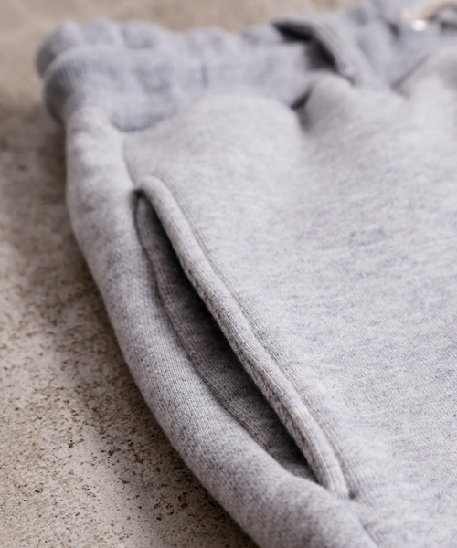 Denime（ドゥニーム）の「HEAVY SWEAT PANTS/ヘビースウェットパンツ（その他パンツ・メンズ・オフホワイト/グレー/ネイビー・MEDIUM/SMALL/LARGE）」の8枚目の写真