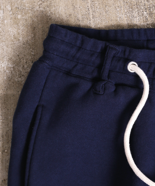 Denime（ドゥニーム）の「HEAVY SWEAT PANTS/ヘビースウェットパンツ（その他パンツ・メンズ・オフホワイト/グレー/ネイビー・MEDIUM/SMALL/LARGE）」の4枚目の写真