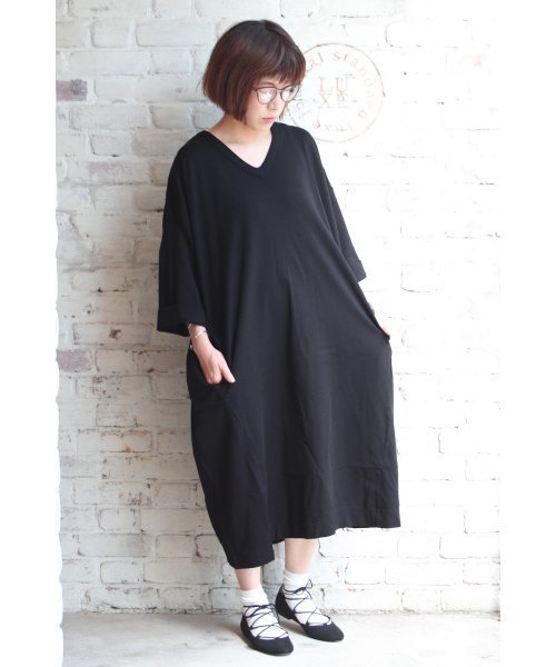 ジャーナルスタンダードラックス | クルーネックスリットワンピース ジャーナルスタンダードラックス | クルーネックスリット