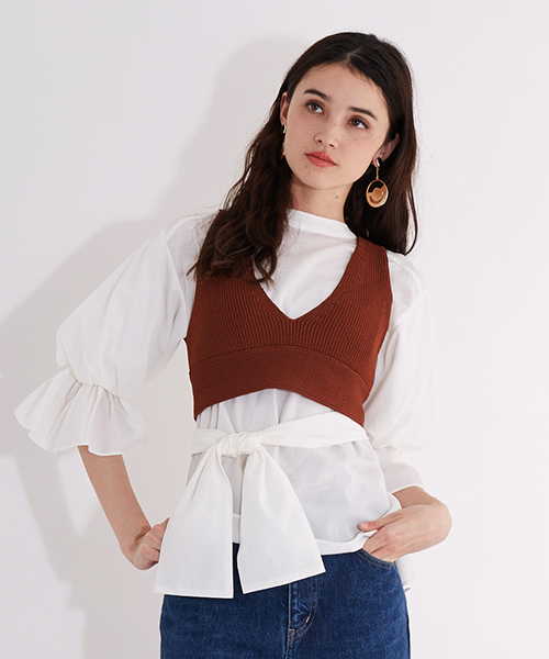 UNITED TOKYO(ユナイテッドトウキョウ)の「ニットブラTOP(ニット/セーター・レディース・ブラック/ブラウン/アイボリー・1)」の1枚目の写真