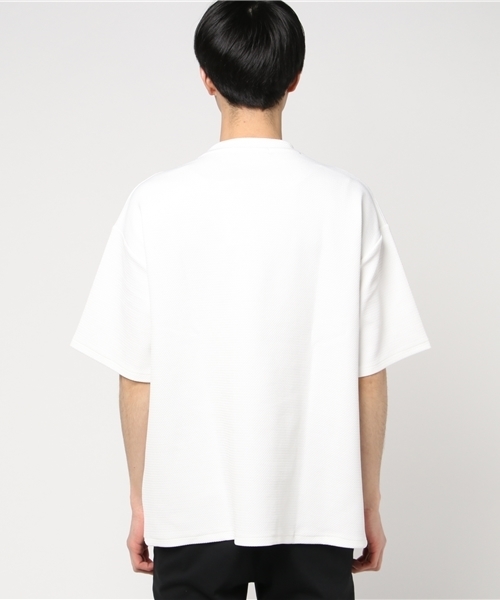 VENCEEXCHANGE(ヴァンスエクスチェンジ)の「ふくれジャガードBIGTシャツ(Tシャツ/カットソー・メンズ・オフホワイト/ブラック・MEDIUM/LARGE)」の4枚目の写真