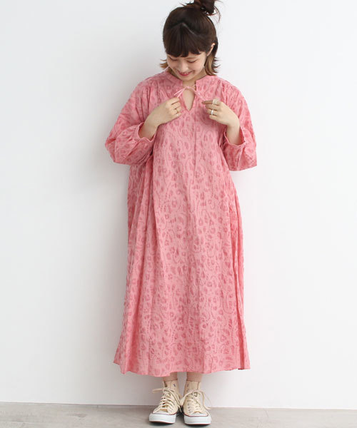 bulle de savon(ビュルデサボン)の「80/-リップル ゆらゆらチューリップprスキッパー衿OP(ワンピース・レディース・ピンク/ネイビー/アイボリー・FREE)」の1枚目の写真