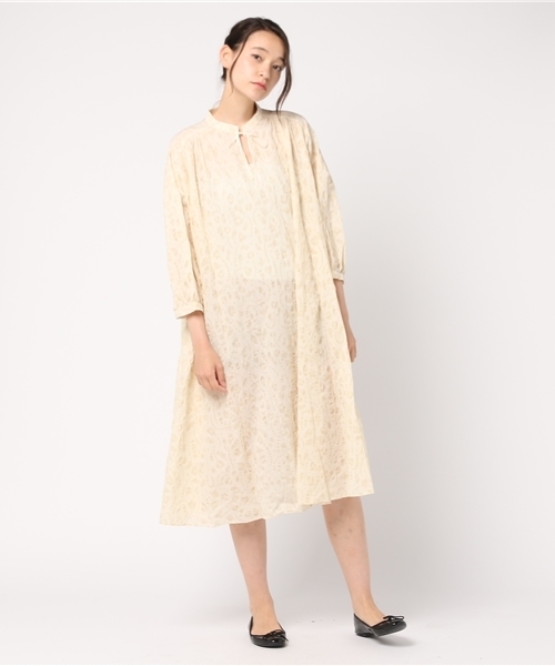 bulle de savon(ビュルデサボン)の「80/-リップル ゆらゆらチューリップprスキッパー衿OP(ワンピース・レディース・ピンク/ネイビー/アイボリー・FREE)」の2枚目の写真