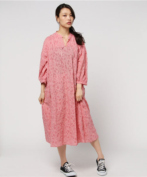 bulle de savon(ビュルデサボン)の「80/-リップル ゆらゆらチューリップprスキッパー衿OP(ワンピース・レディース・ピンク/ネイビー/アイボリー・FREE)」の11枚目の写真